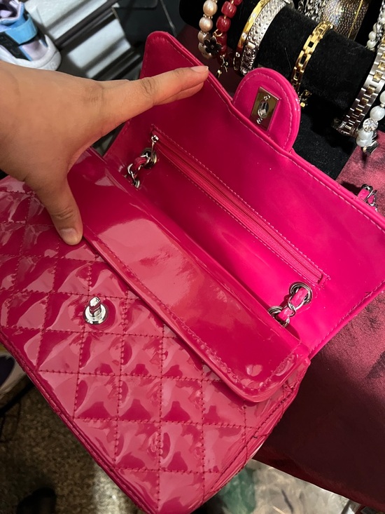 Quilted Chain-Accent Shoulder Bag in Hot Pink - Picture 4 of 6